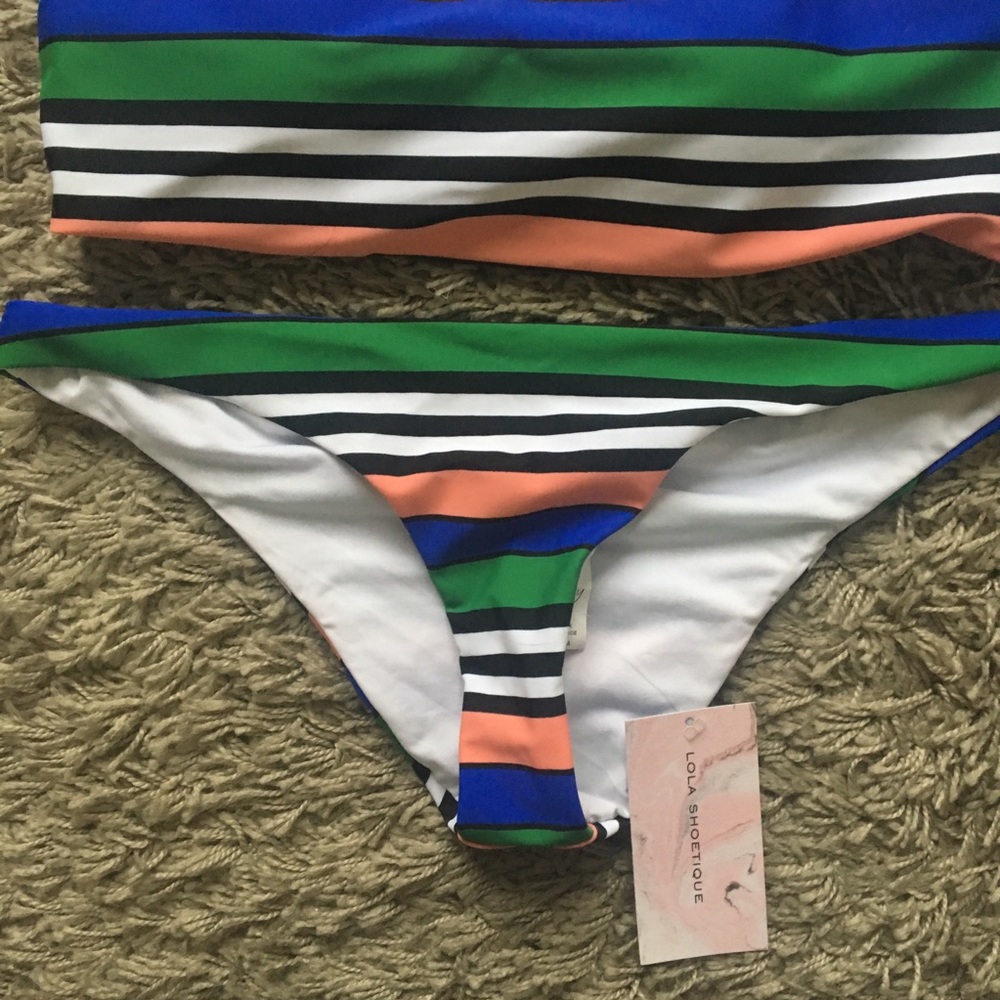 Cute striped bikini size medium - Picture 4 of 5